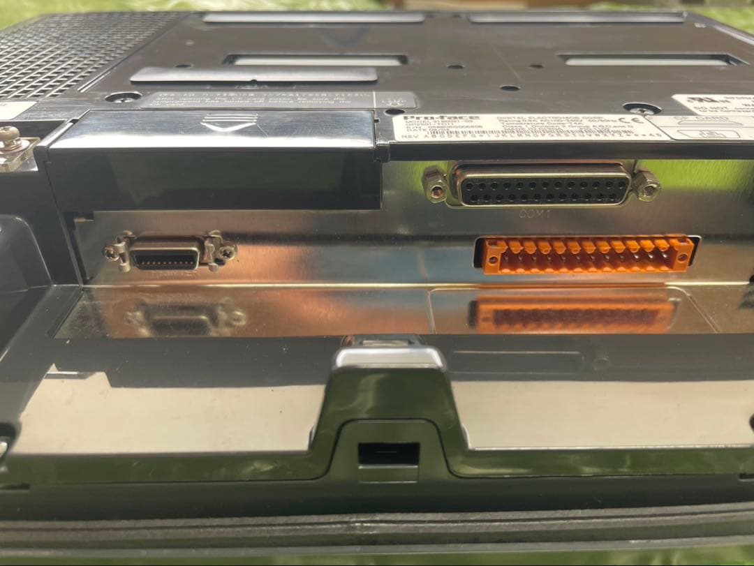 Proface タッチパネル　GP2501-TC11