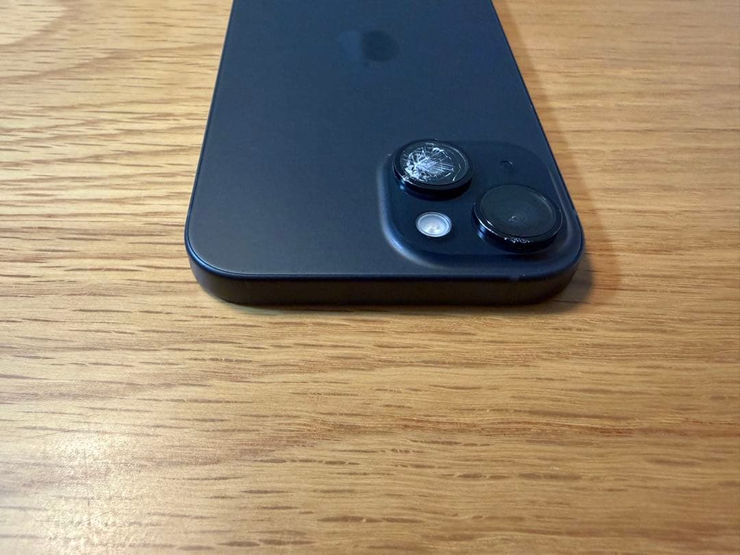 宮*樹様 Apple iPhone 15 ブラック 本体　SIMフリー　256G