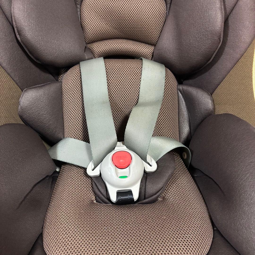 【美品】Combi コンビ ゼウスターン EG ZZ チャイルドシート