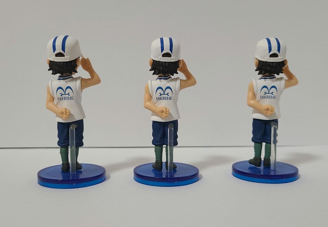 ワンピース　ワーコレ　海兵　３体セット