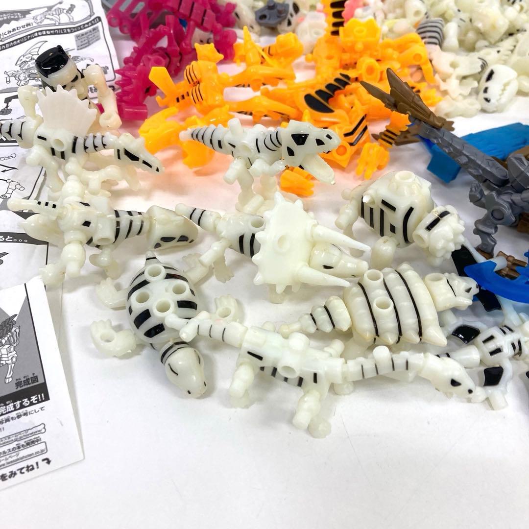 g560-29 ほねほねザウルス　まとめ売り　ジャンク