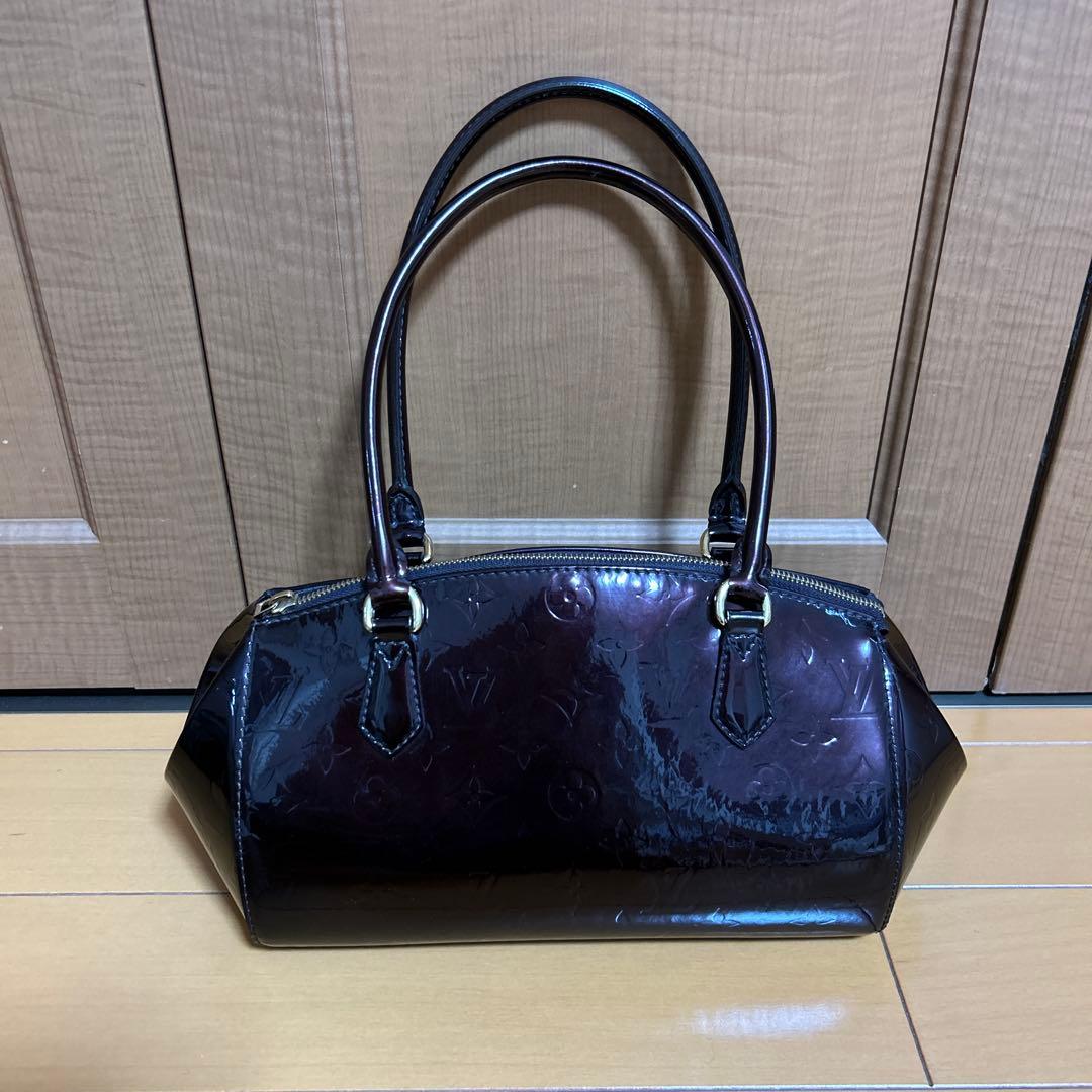 さゆり LOUIS VUITTON アラマウントバッグモノグラムヴェルニ