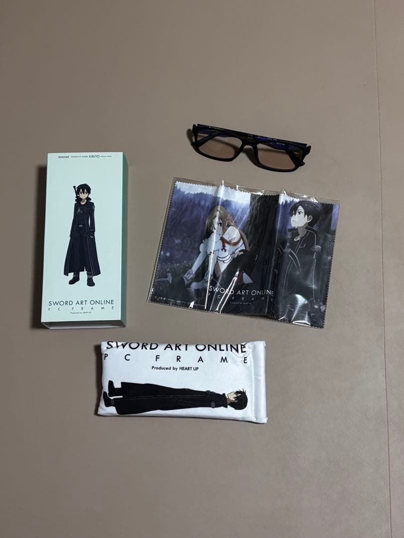 【限定】ソードアートオンライン　ハートアップ コラボメガネ全4種【新品　未使用】