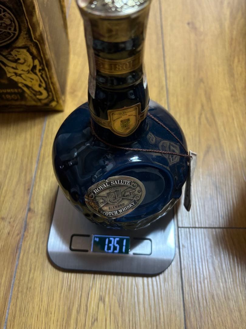 シーバス ロイヤルサルート 21年 CHIVAS  SALUTE赤、青