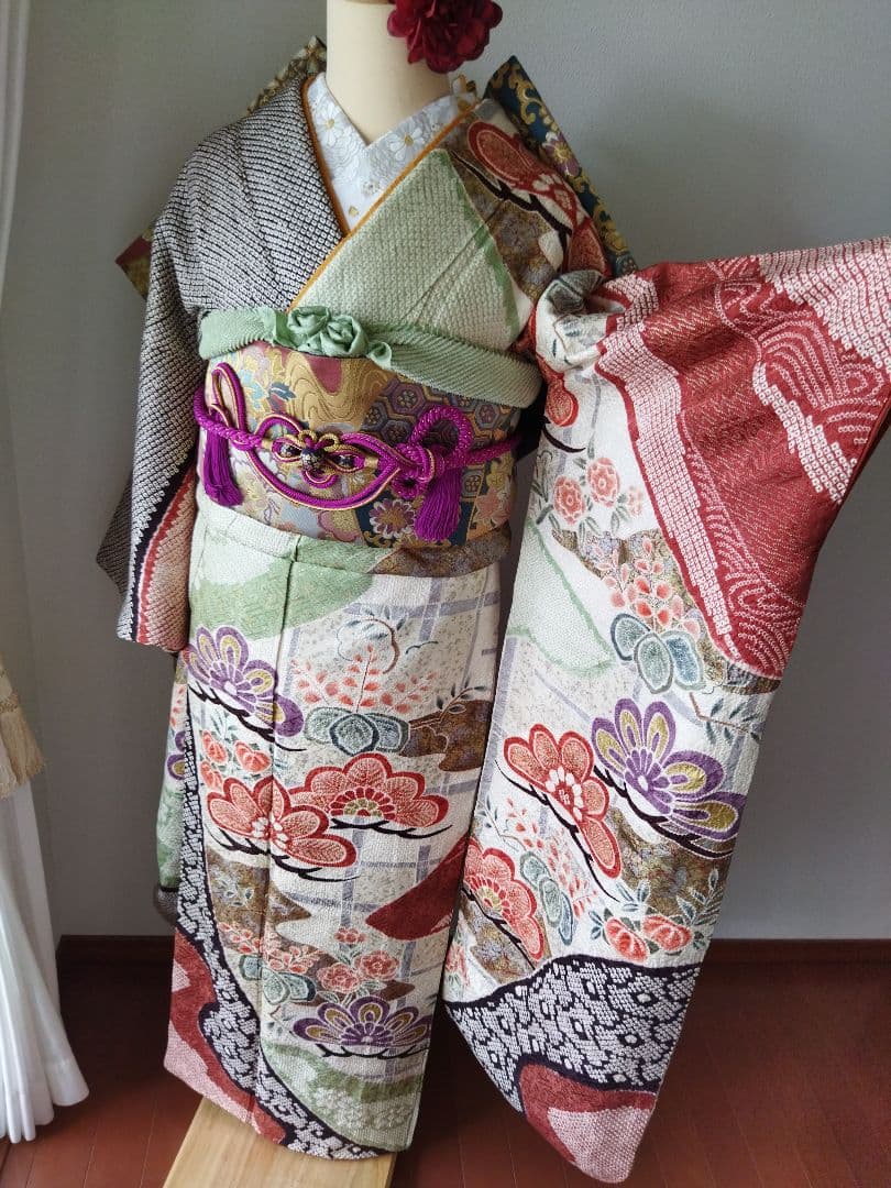 ゆうこ様　424.総絞り　振袖と袋帯の２点セット 正絹　フルセット　成人式