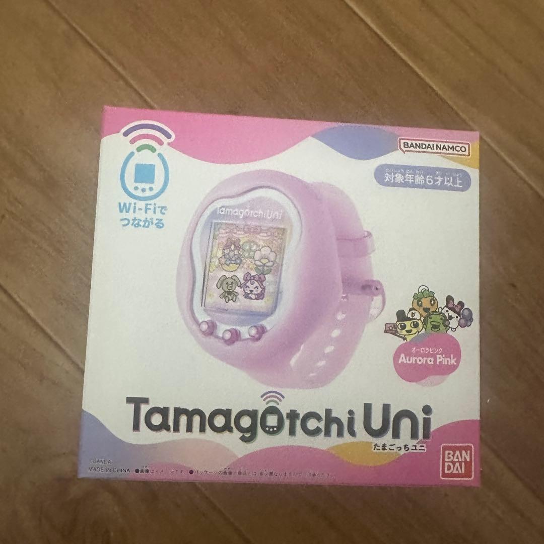 たまごっちユニ　Tamagotchi Uni Aurora Pink ピンク
