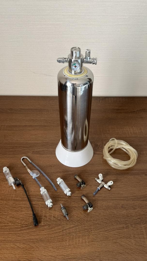 60cm水槽、クーラー、外部フィルター、化学式co2添加、その他！引取りok