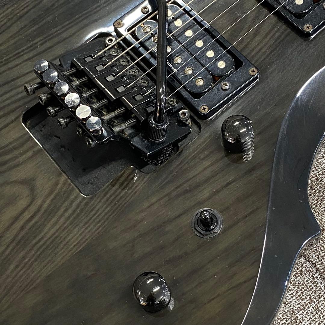 □ Grassroots グラスルーツ エレキギター Forest Duncan