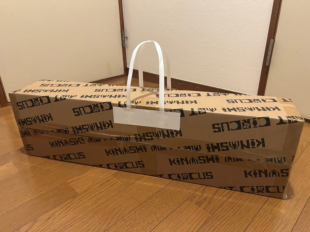 【お値下げ中】とんねるず木梨憲武　木梨アート大サーカス展　スケボーサイドテーブル