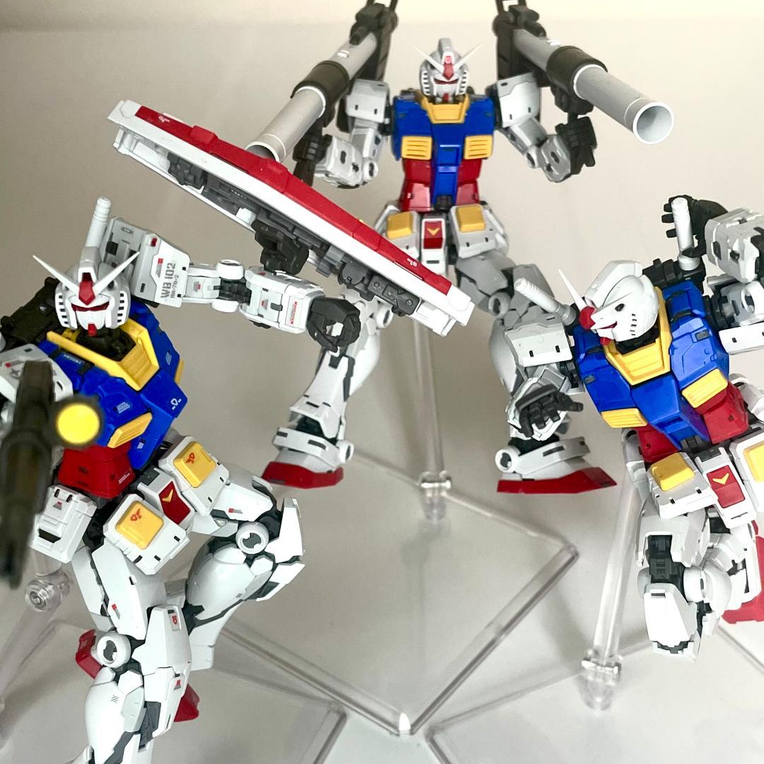 完成品　3体セット　RG 1/144 RX-78-2 ガンダム Ver.2.0