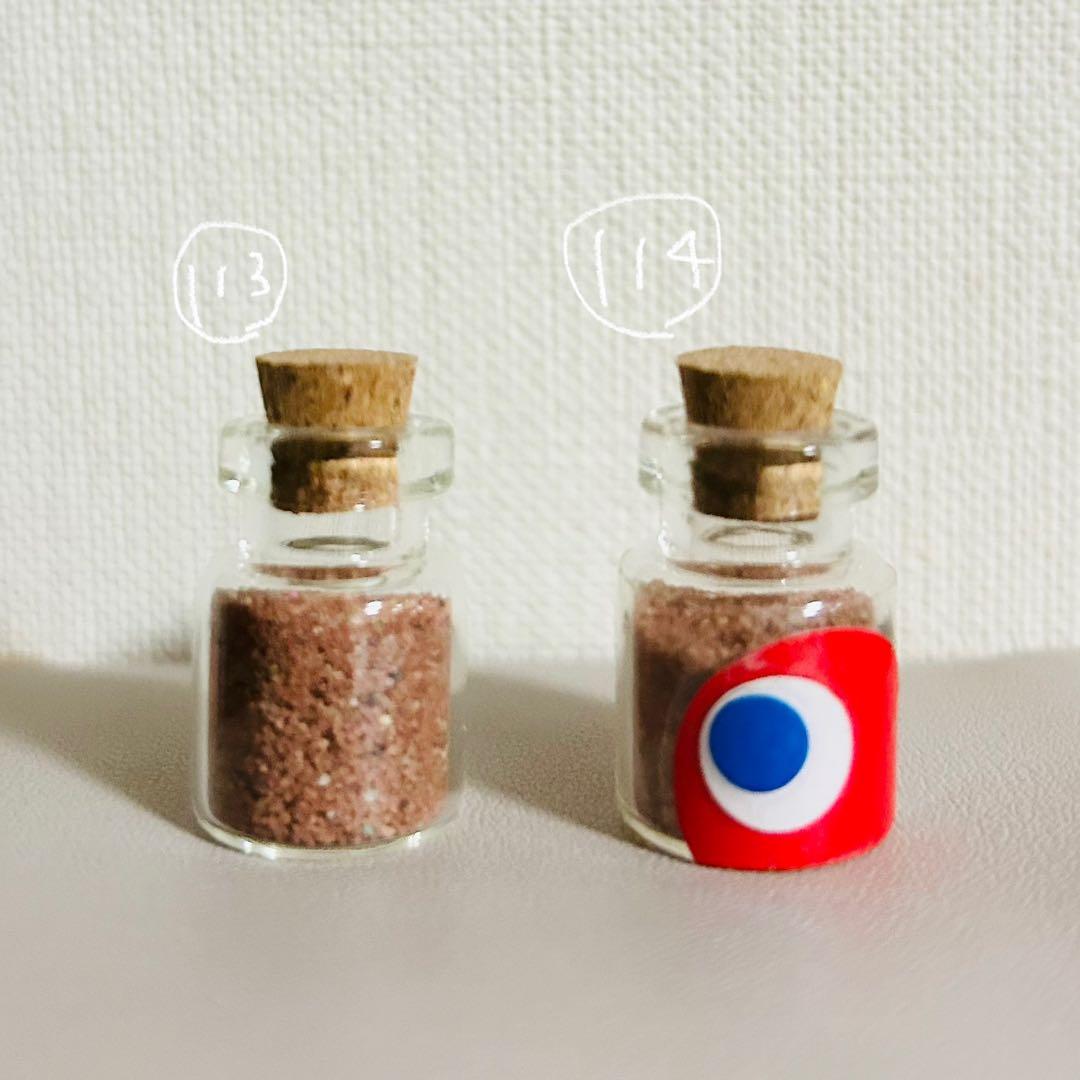 万博関連商品　希望のものを番号でコメントください！