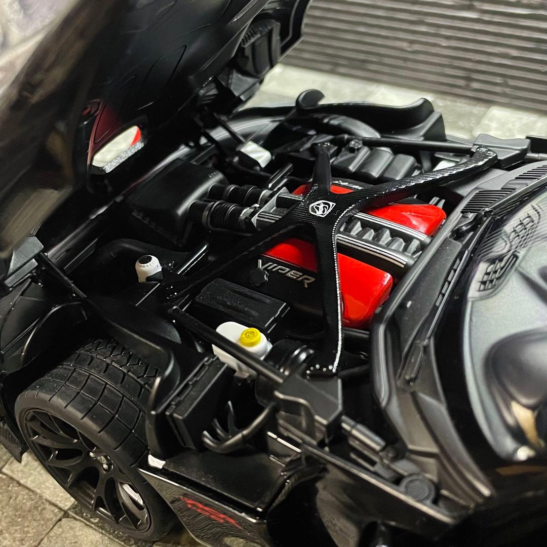 1/18 AUTOart ダッジ バイパー ACR 1:28エディション