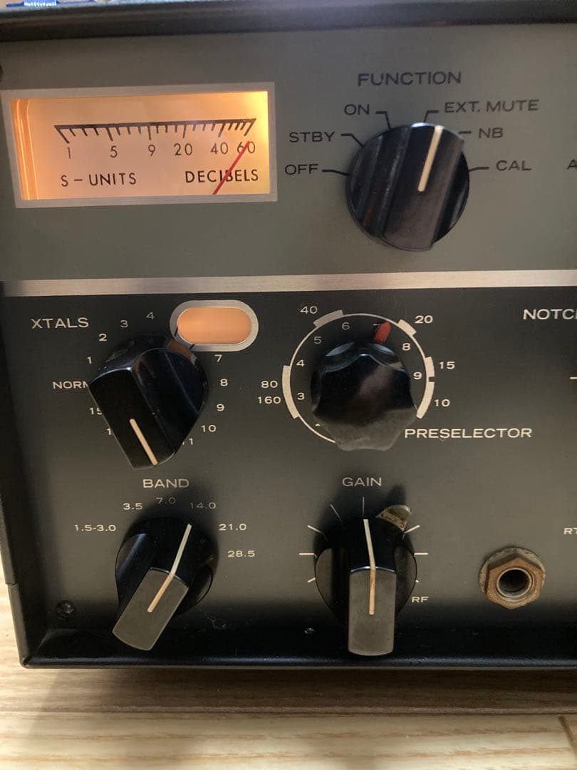 E) DRAKE R-4C アマチュア無線機