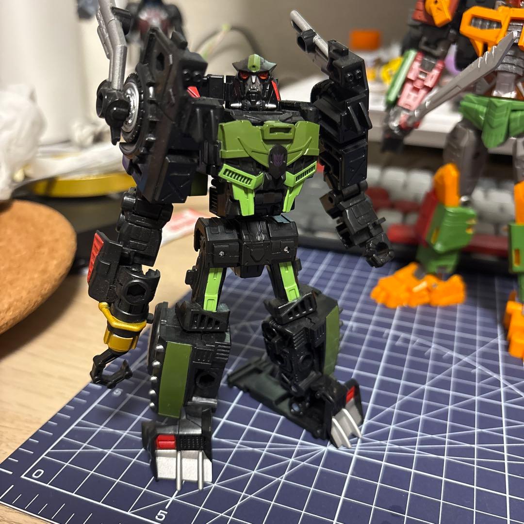 トランスフォーマーブラジオン&トラッシュマスター&スタースクリーム&ロックダウン