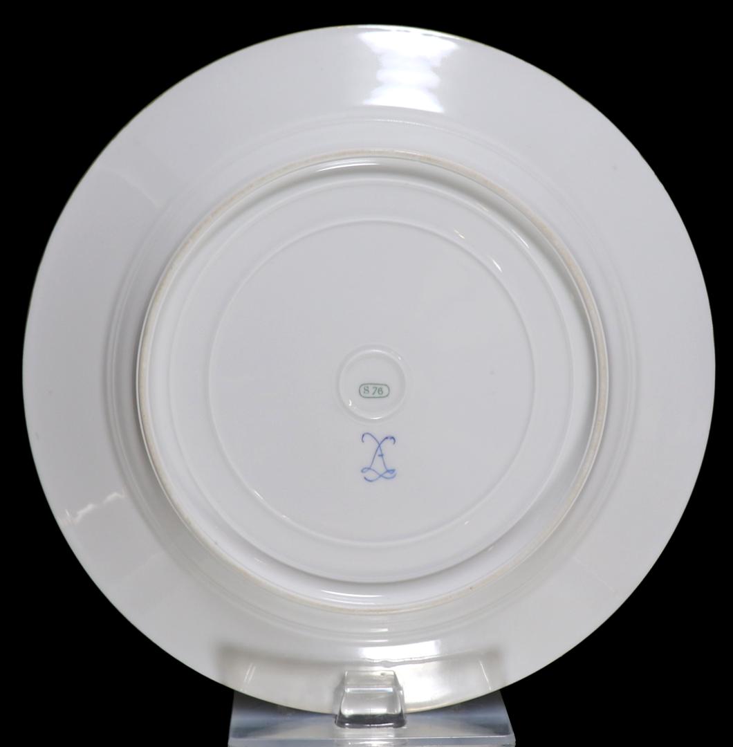 オールド・セーブル 1876年頃 青地色絵金彩男女図皿 ターコイズブルー 大型