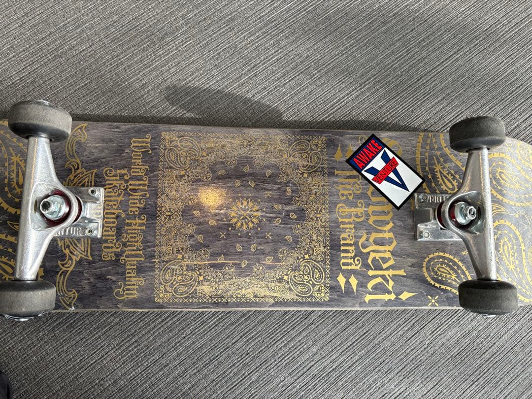 Ventureトラック装飾的スケートボード