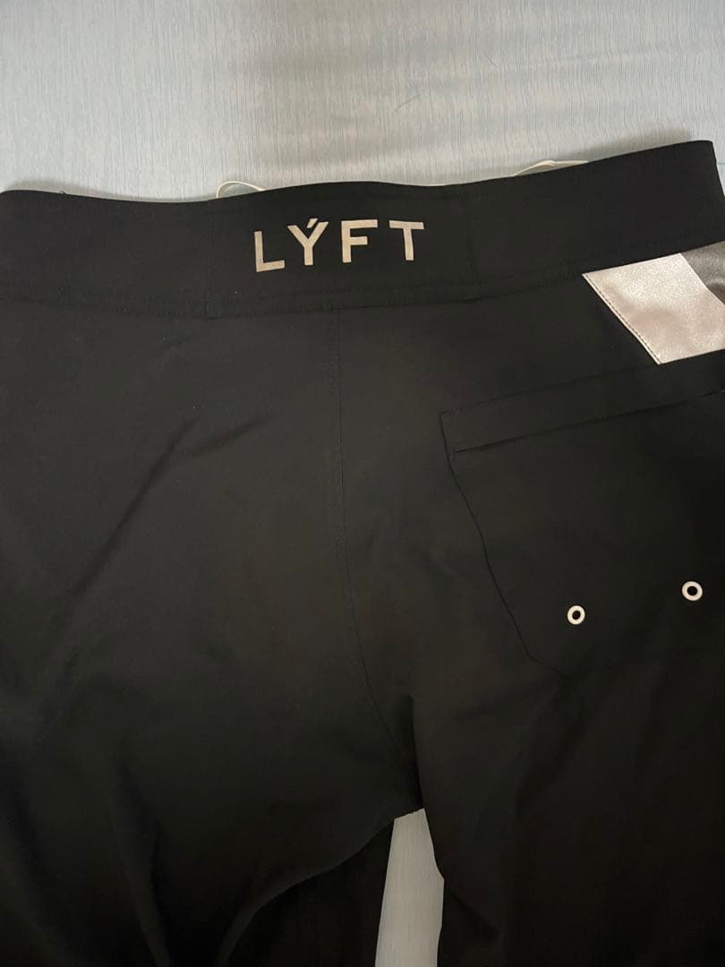 LYFT サーフパンツ S ブラック 着用1度のみ