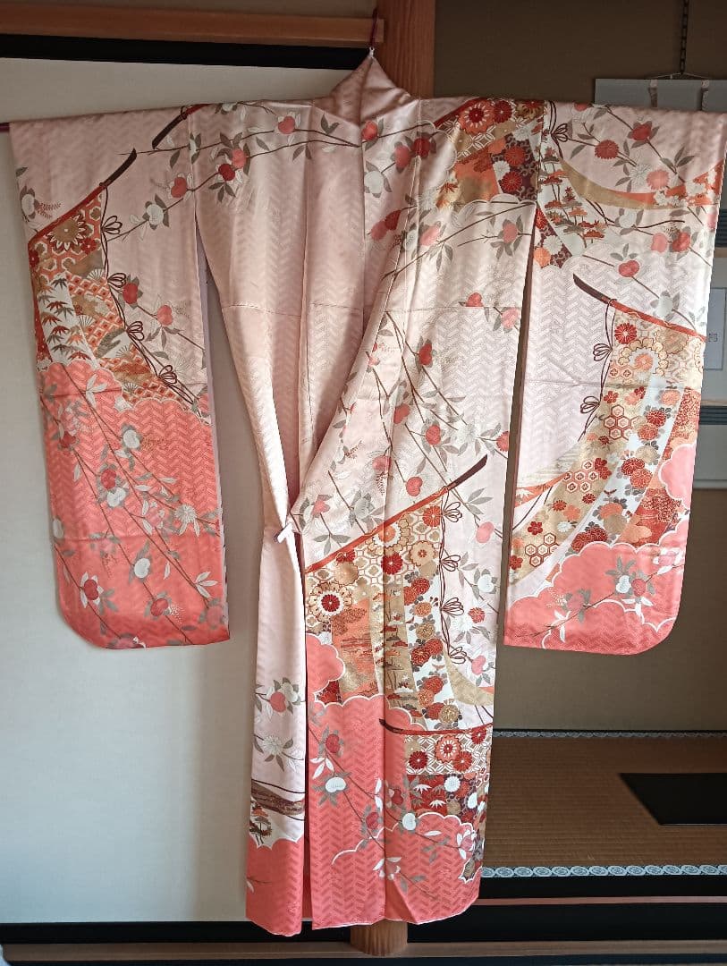 吾妻徳穂　振袖フルセット　美品　コーラル系　華やか　古典　丈158　裄66