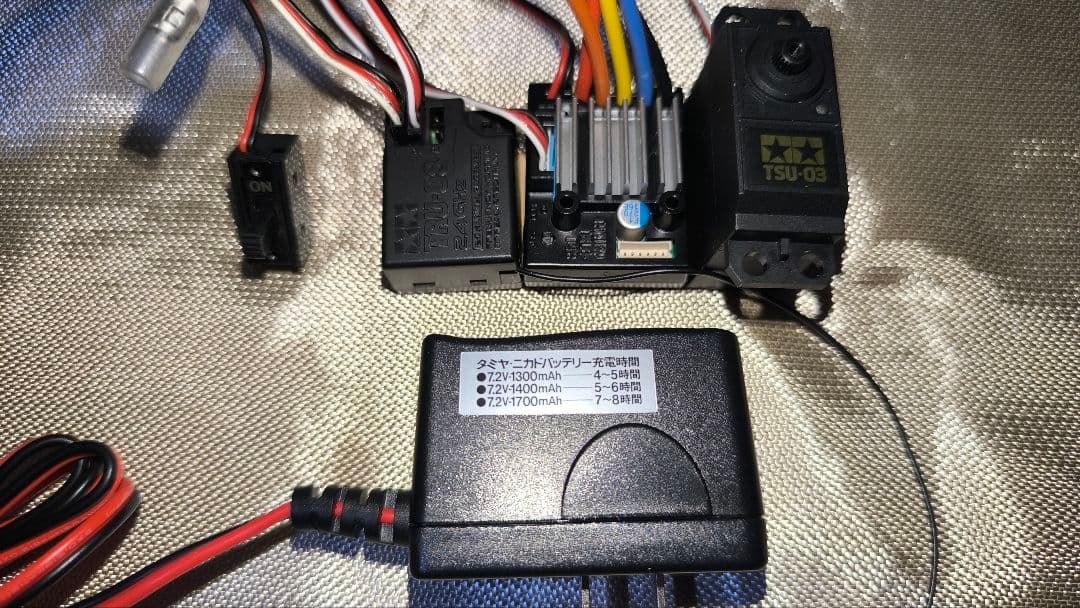 TAMIYA　スピードコントローラー　受信機　サーボ　別売り可