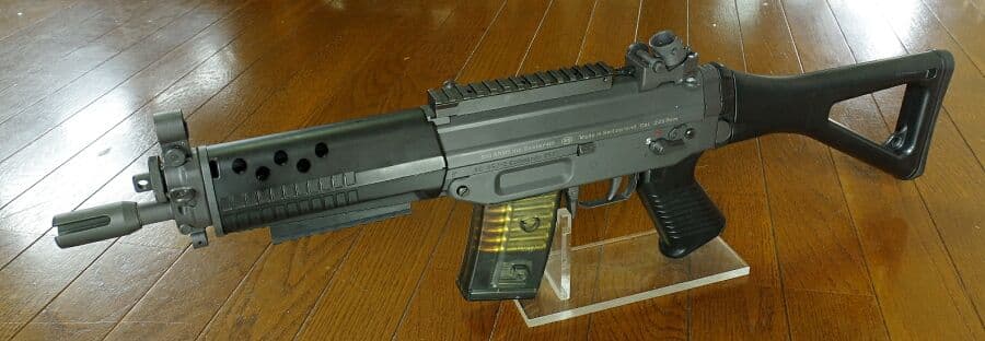 東京マルイ SIG552 シールズ ローマウントベース付き