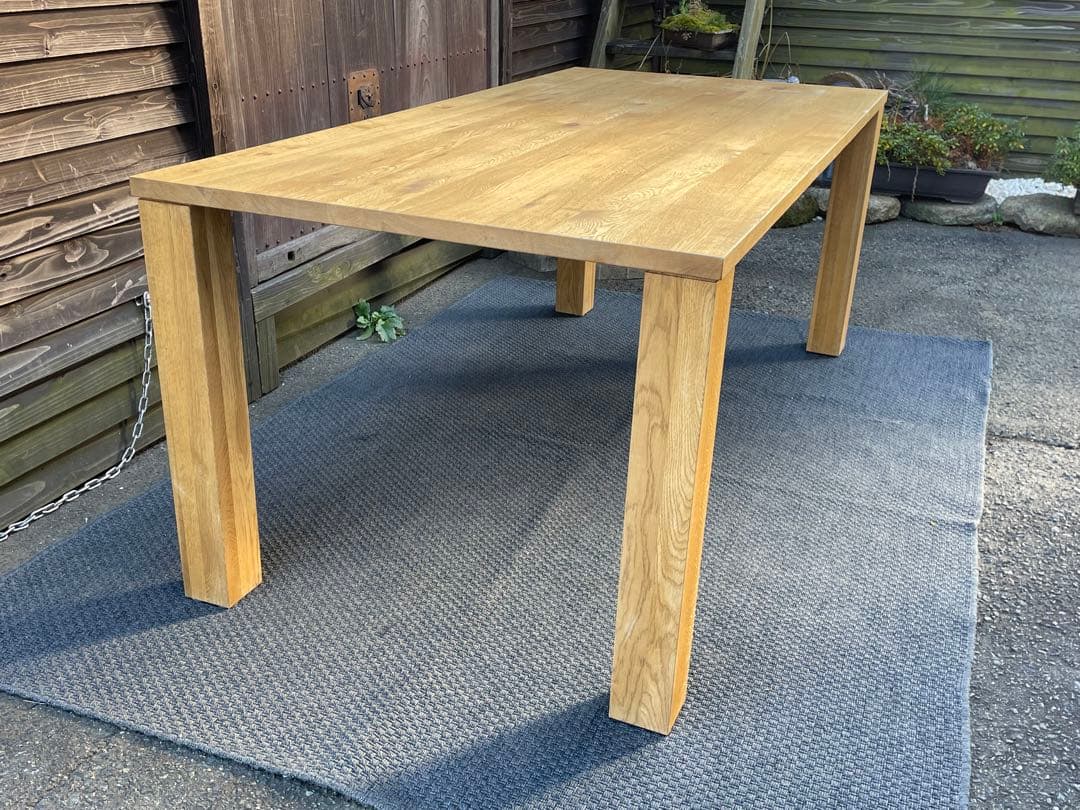 クラッシュゲート　デン　ダイニングテーブル　180cm　ナラ材　仙台　宮城