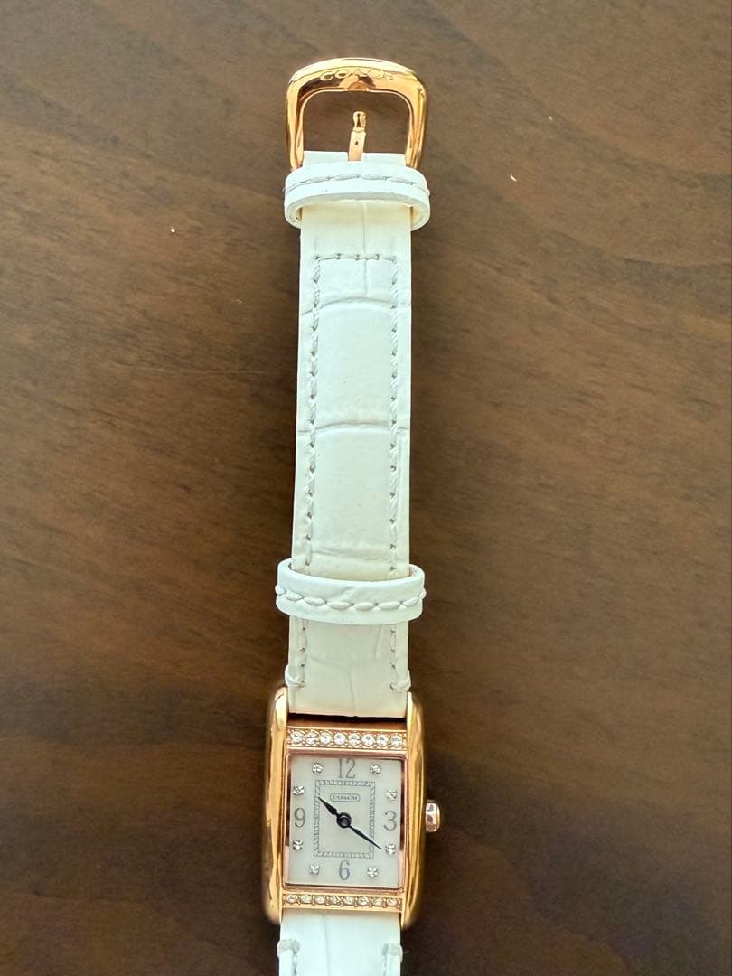 【新品未使用希少】COACH腕時計 ホワイトシェル ピンクゴールド レザーベルト