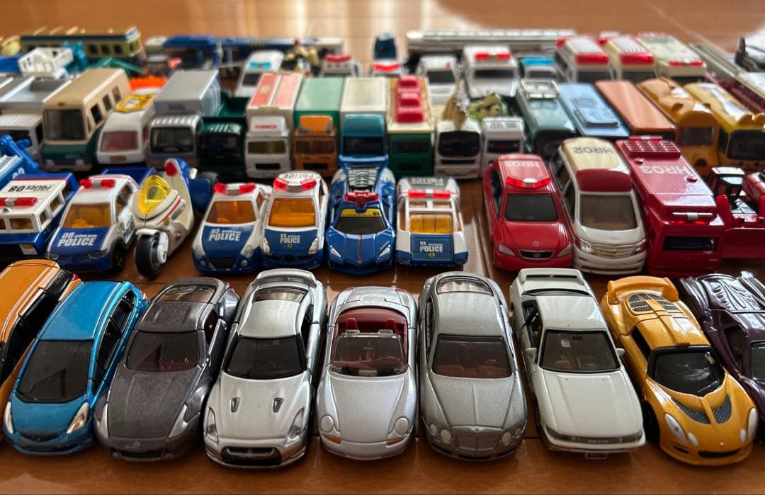 ミニカー 約100台セット 多色