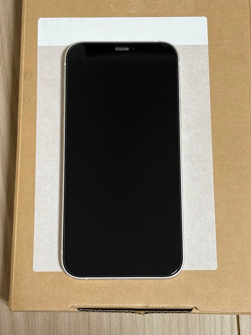 iPhone12 128GB ホワイト バッテリー88%
