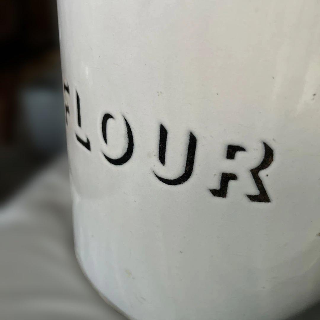 ⭐︎イギリスアンティークホーロー製フラワーキャニスター⭐︎