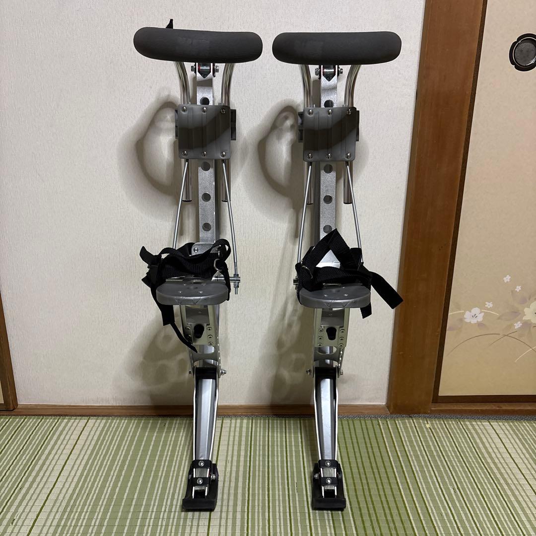 ジャンピングスティルト　スカイライナー　靴　大道芸　カンガルーシューズ