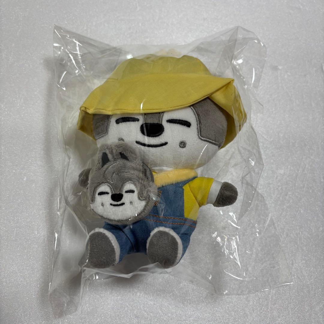 Stray Kids バンチャン Wolf Chan ぬいぐるみ 新品未開封