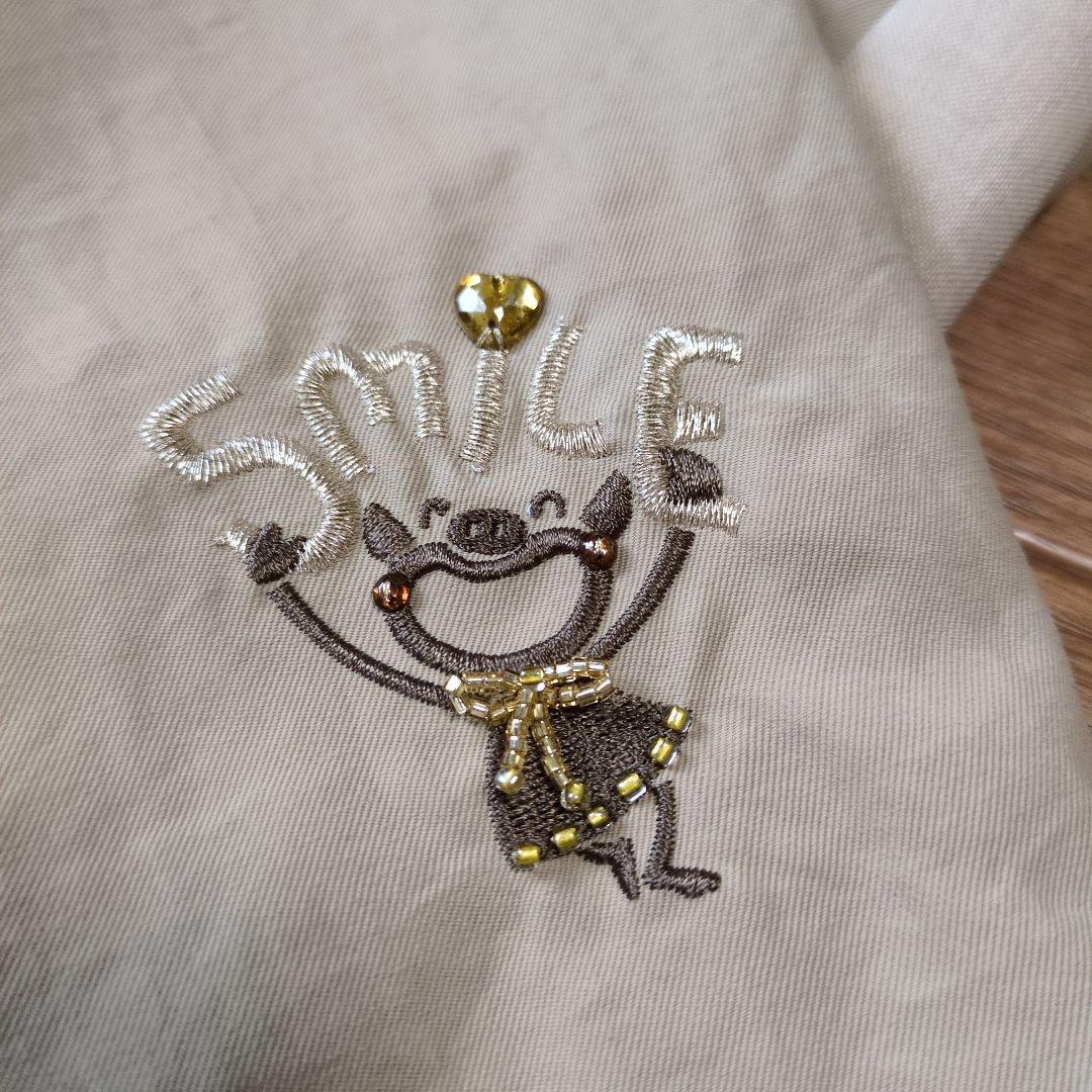 オレボレブラ♥️ぶたさんゴールドラメビジュ涼感ベージュサルエルパンツ