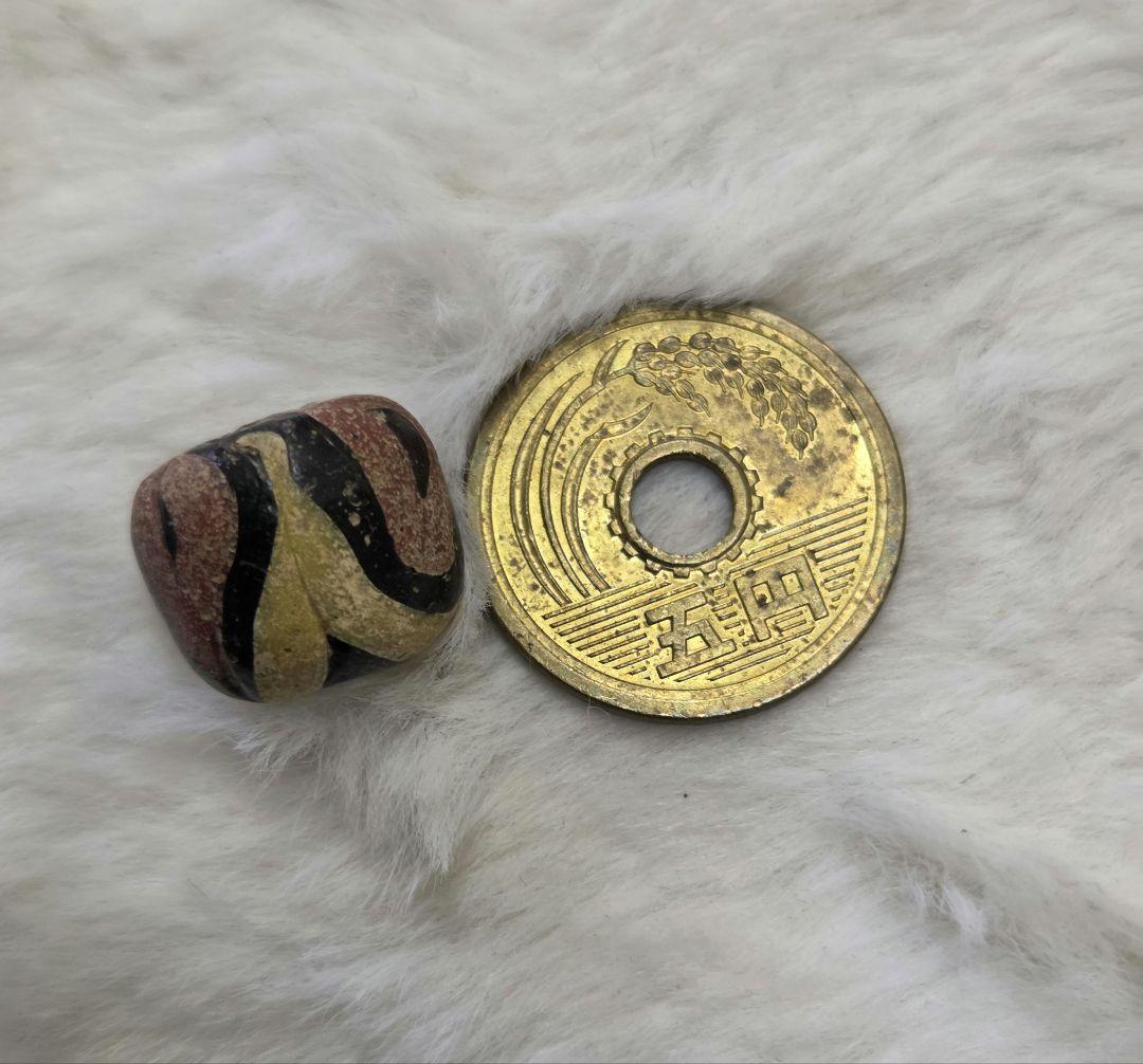 015蜻蛉玉　 古いアートピース 赤黒黄