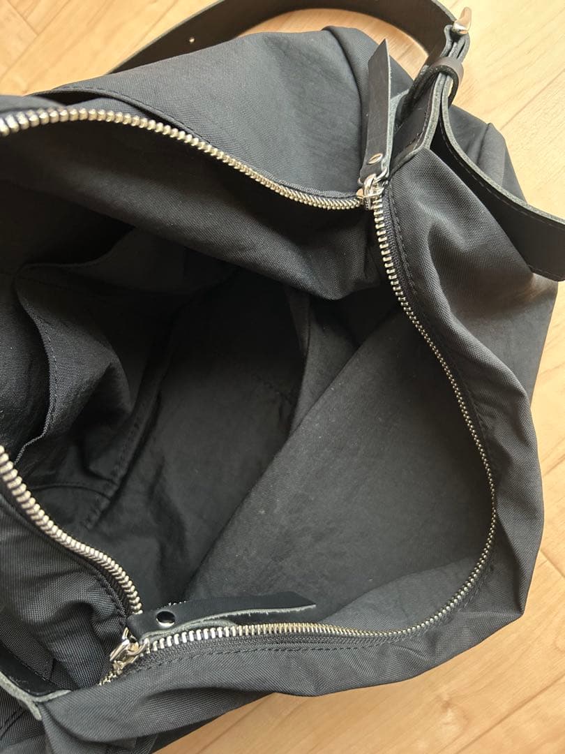 our ムーンショルダーバッグ