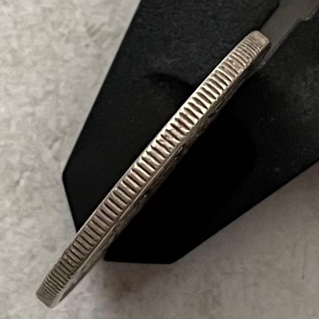 C373　明治35年 竜50銭銀貨(凹リボン)