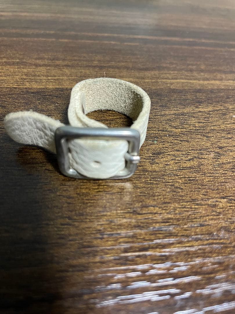 t*u様 マルジェラ本人期 ホワイトレザー バックル付きリング