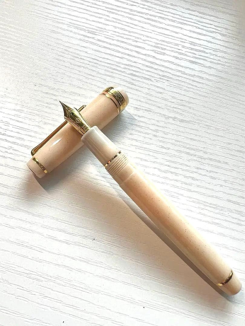 SAILOR × ラデスペリテ　オリジナル万年筆 【 Honey milk 】