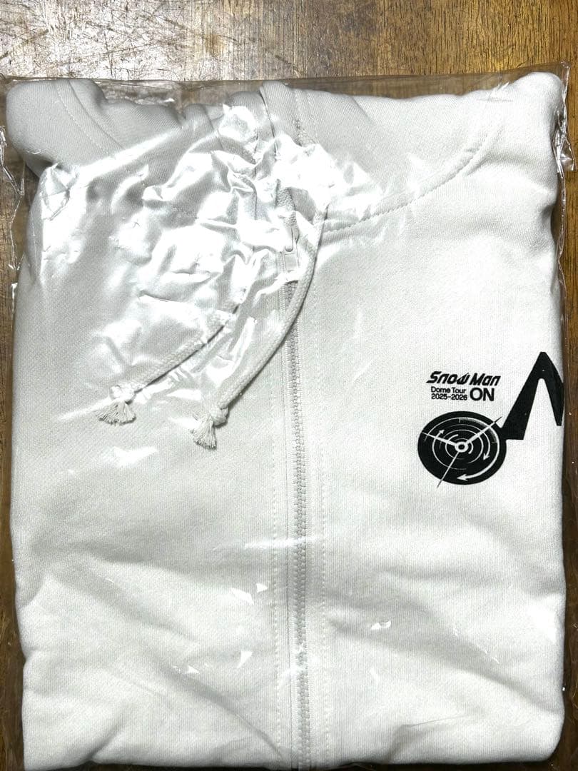  Man Dome Tour 2025-2026 ON パーカー　L