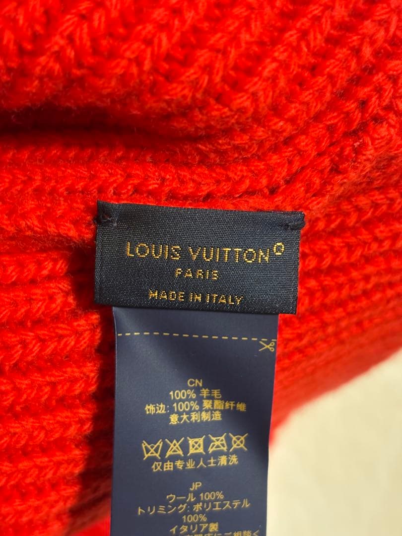 Louis Vuitton 赤 ニット帽　ユニセックス