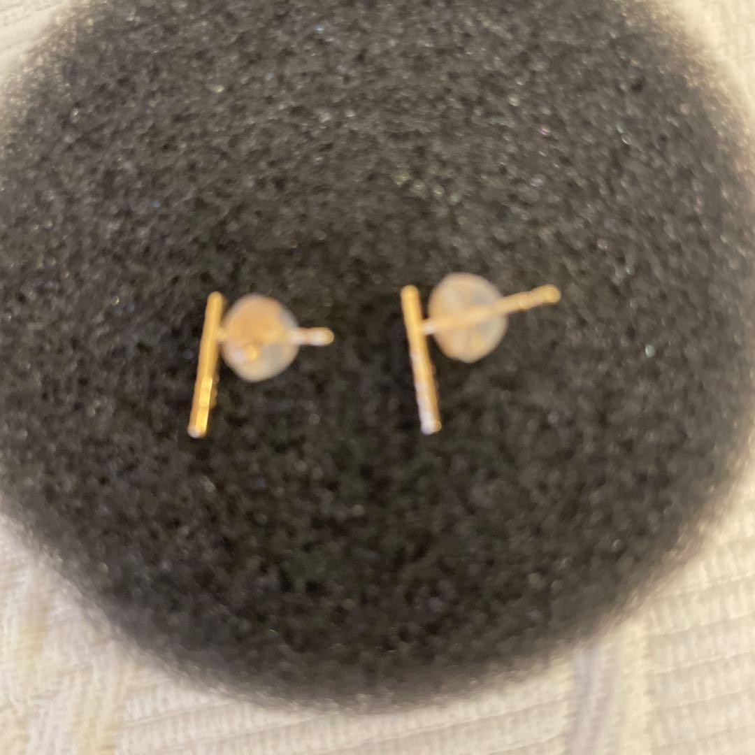 Lilas リラ ダイヤ10mmバーピアス K10