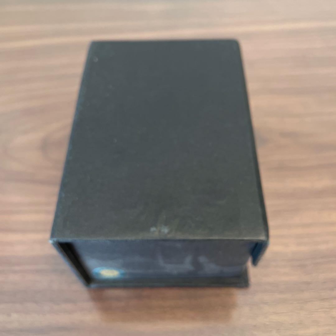 ウルトラマンシリーズの怪獣「ガラモン」クリスタルオブジェ　4点セット