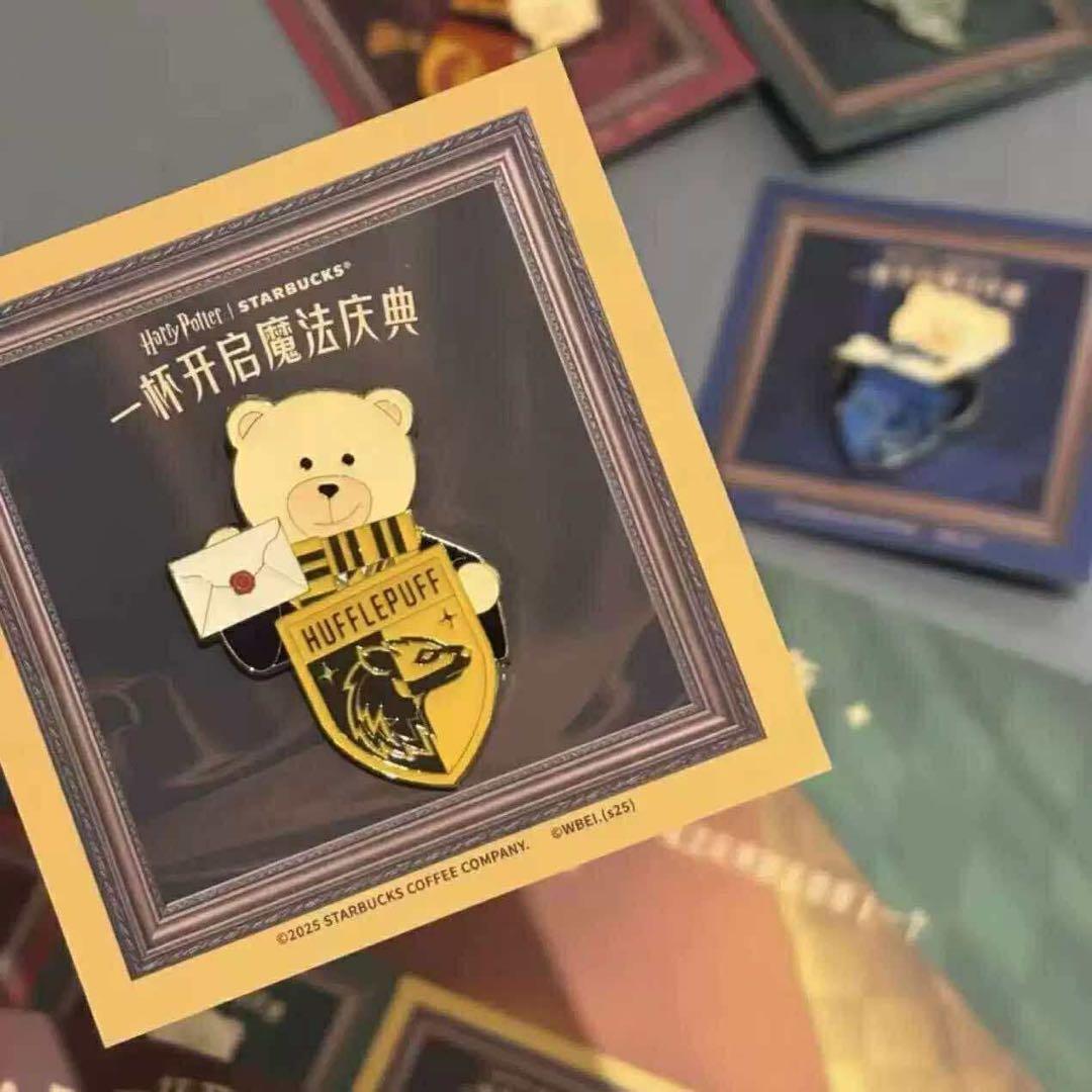 中国限定　スターバックス　ハリーポッター　ピンバッジ4点セット