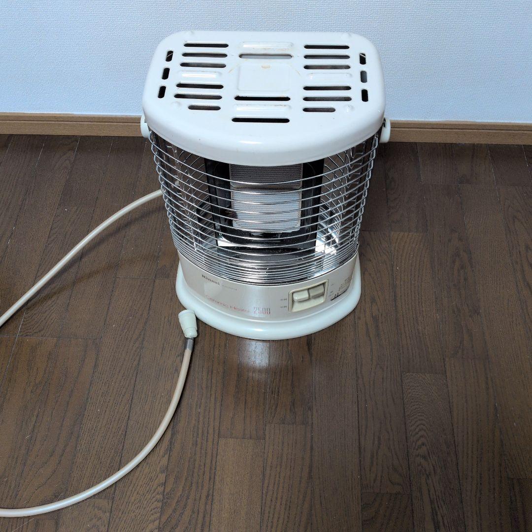 ガスストーブ 2500W ホワイト