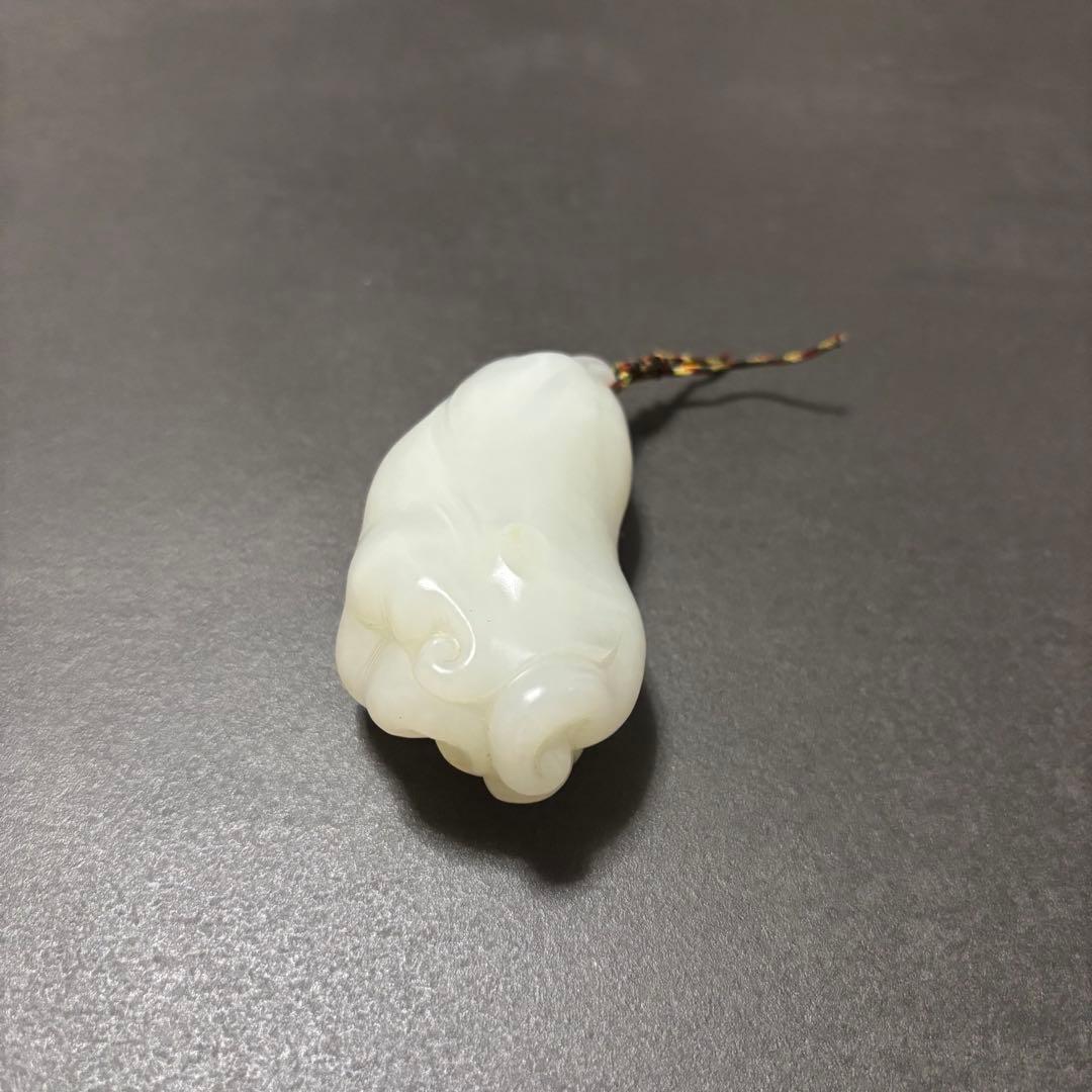 和田玉 仏手彫刻