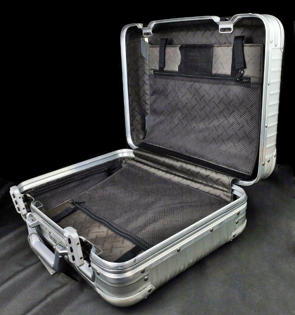 リモワ 918.45トパーズ『ルフトハンザ』 ボーディングケース【33L】美品