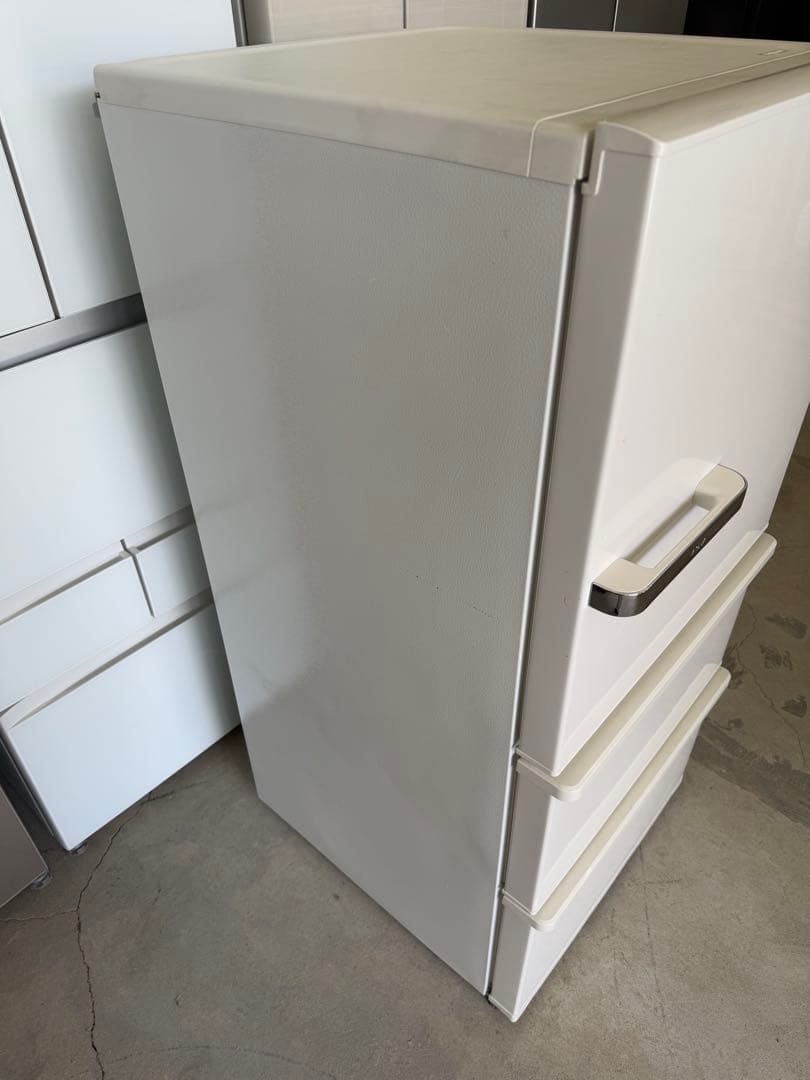 2019年製 238L AQUA 3扉冷蔵庫 AQR-SV24J