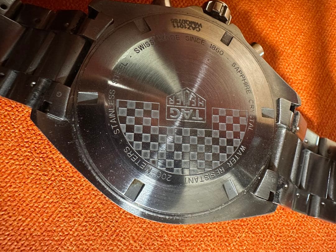 時計 TAG Heuer CAZ1011.BA0842