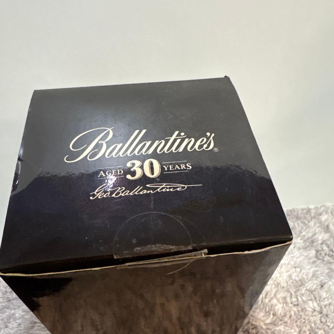 訳あり　新品未開封　バランタイン 30年　レア　木箱　ウイスキー