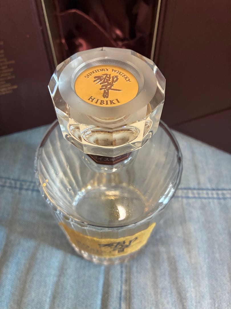 サントリー 響 30年 空瓶（箱あり）