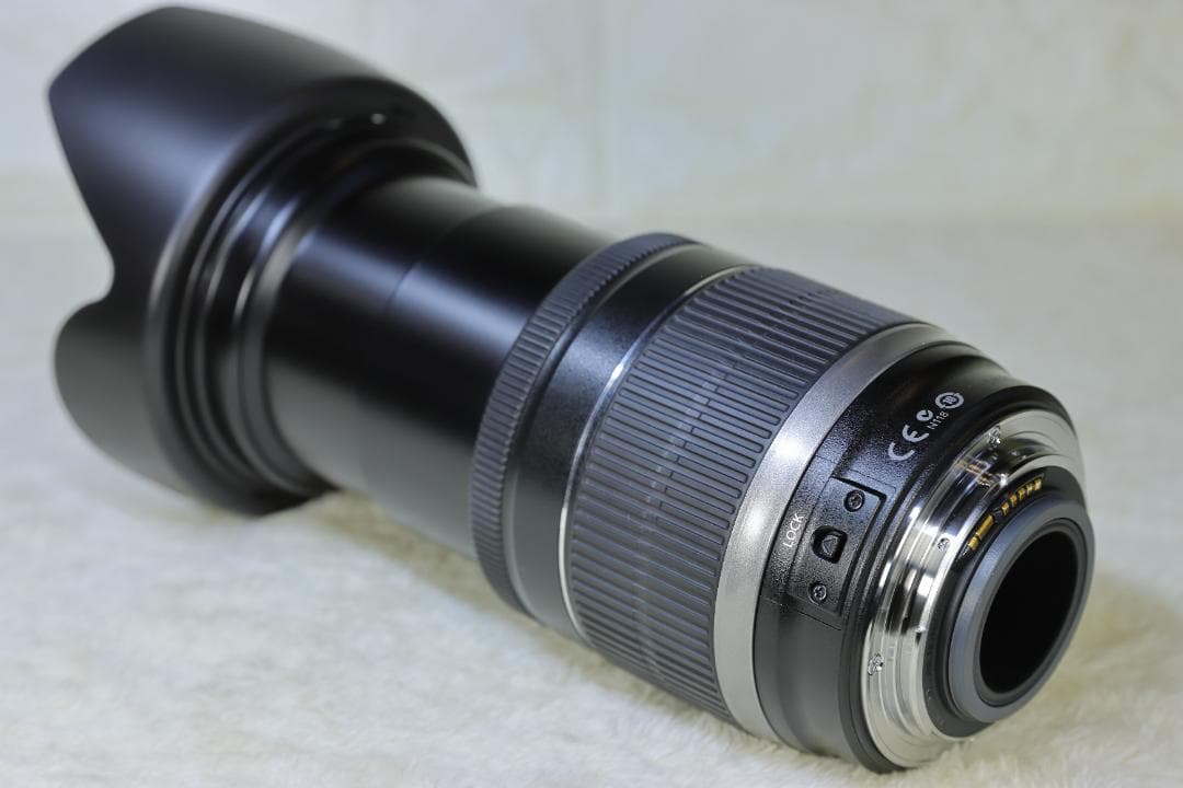 EF-S 18-200mm F3.5-5.6 IS【 大分Canonで点検済】
